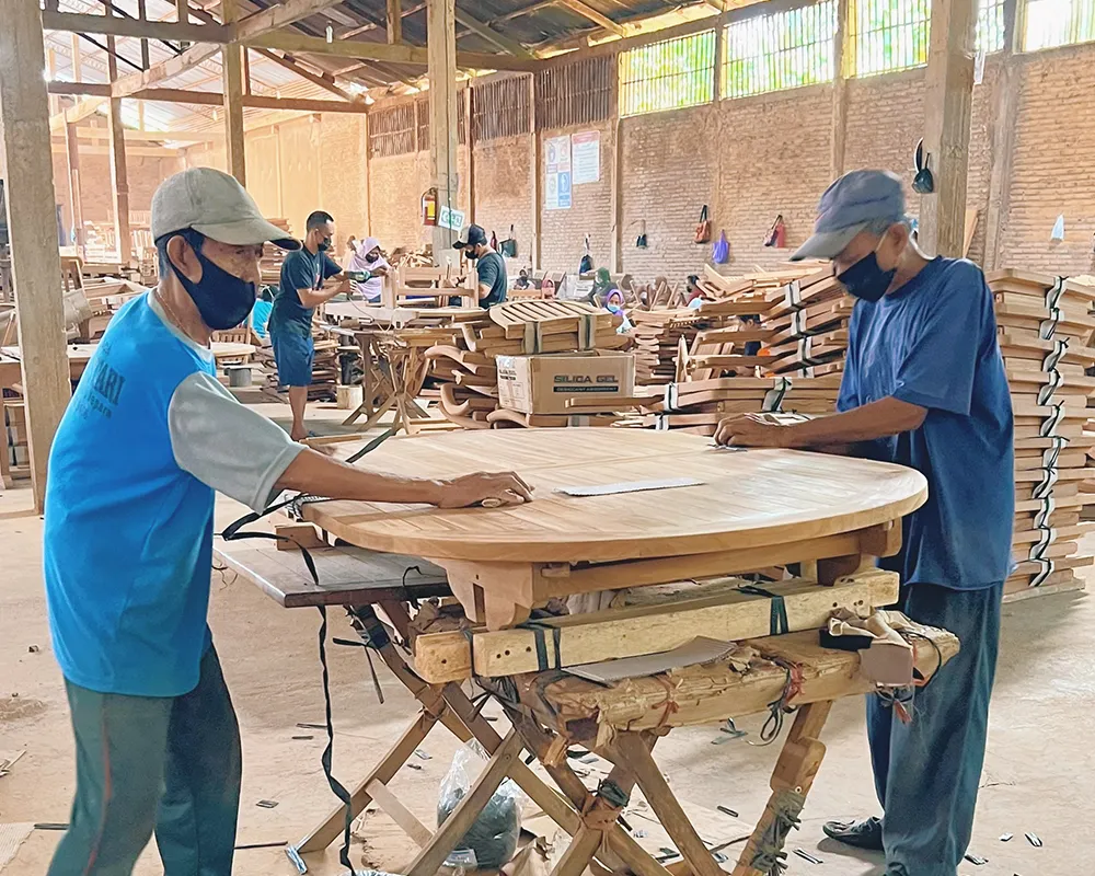 Teak Outdoor Furniture Manufacturer MOQ Guide